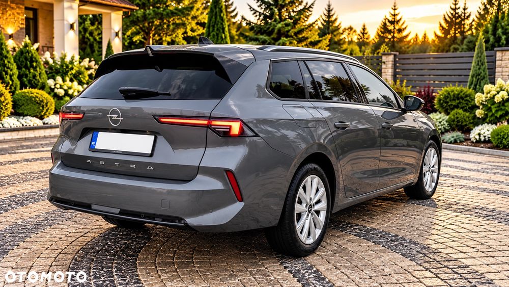 Opel Astra 1.5 D Automatik Business Elegance - 3