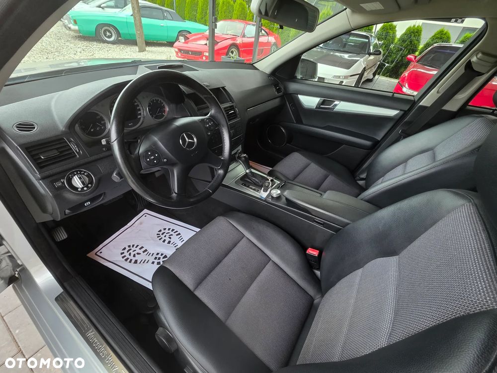 Mercedes-Benz Klasa C - 19