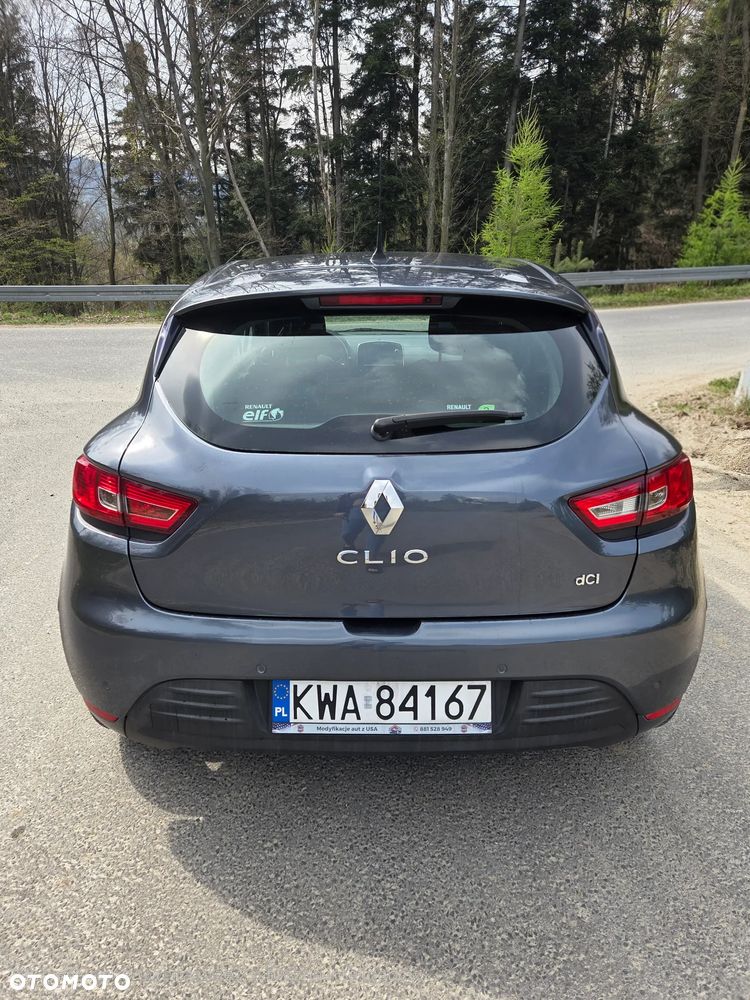 Renault Clio - 11