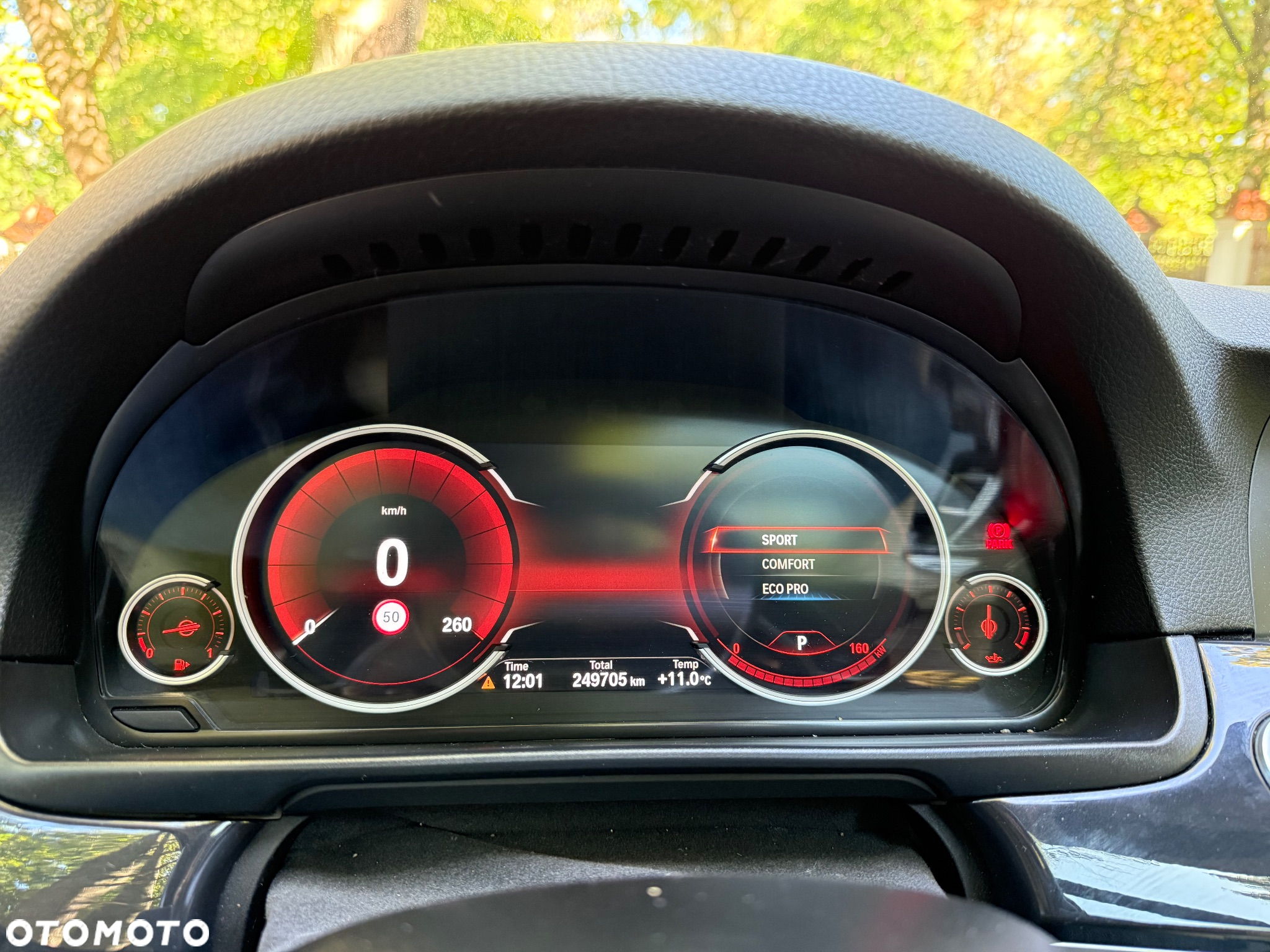 BMW Seria 5 525d Touring Luxury Line - 26