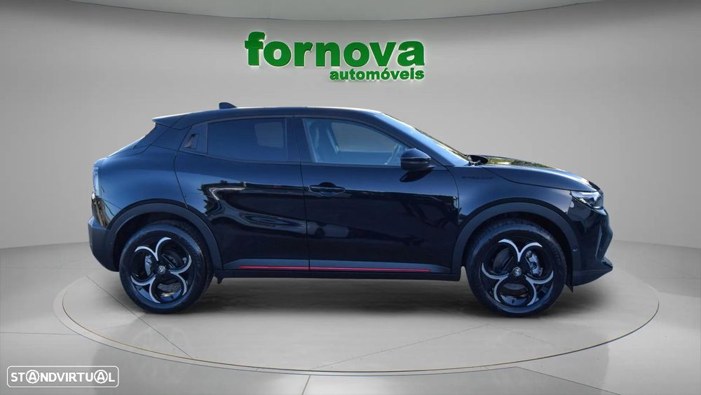 Alfa Romeo Junior 1.2 Speciale eDCT6 - 4