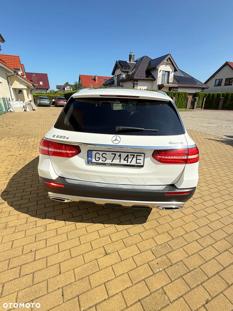 Mercedes-Benz Klasa E 220 d 4-Matic All-Terrain - 6