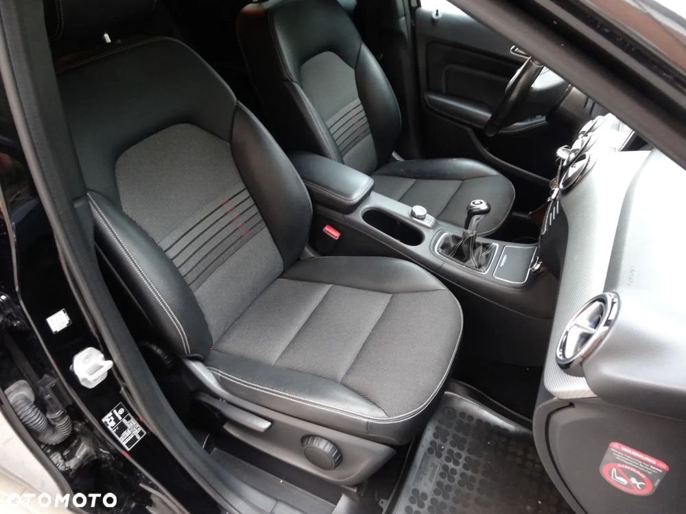 Mercedes-Benz Klasa B 180 CDI BlueEFFICIENCY Edition - 23