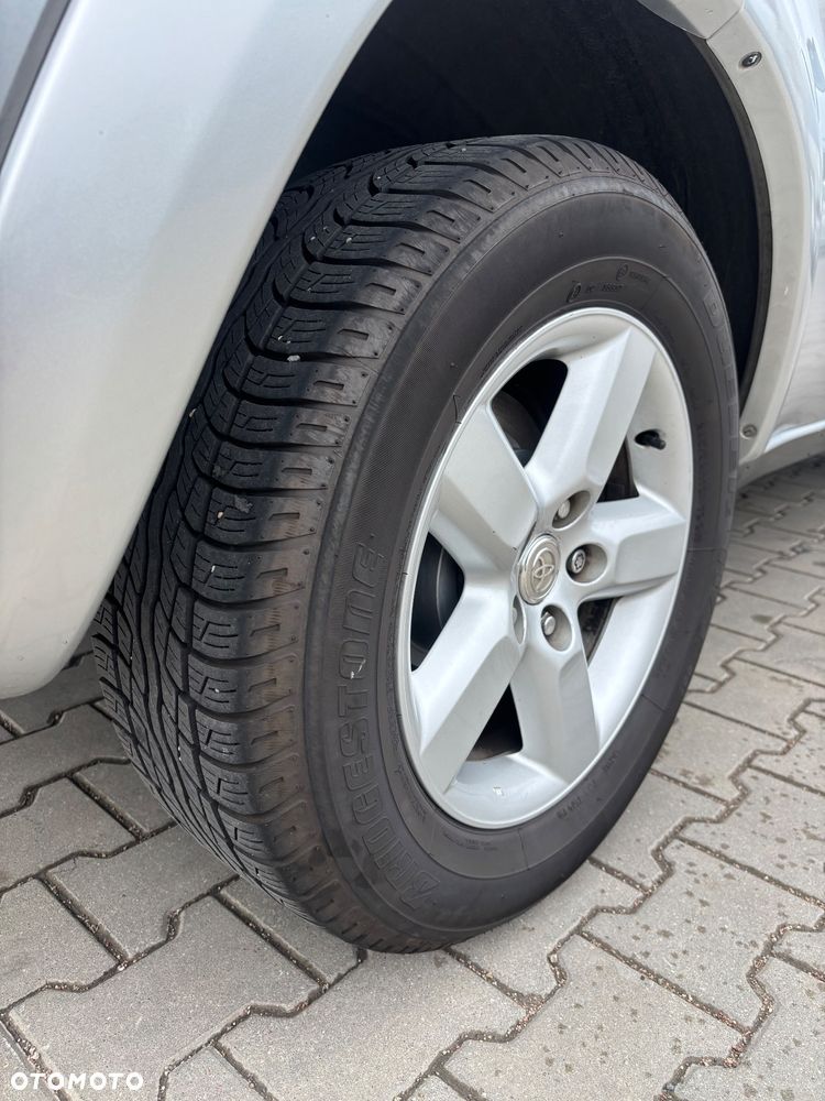Toyota RAV4 2.0 VVT-i 4x4 - 23