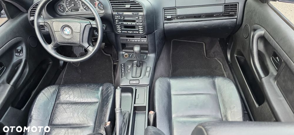 BMW Seria 3 - 26