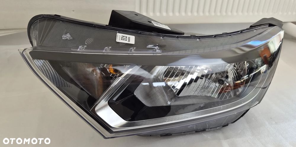 LAMPA LEWA PRZÓD HYUNDAI i20 III 2021- 92101-Q0000 ZWYKŁA - 16