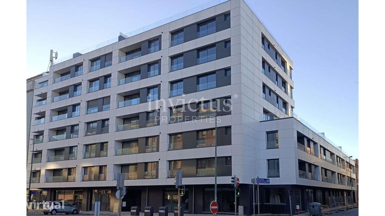 Apartamento T3 em plena Av. da Boavista - Grande imagem: 2/10