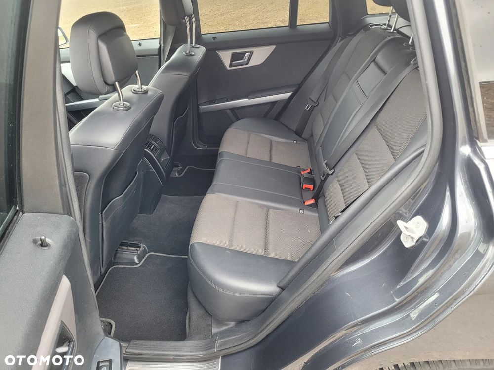 Mercedes-Benz GLK - 12