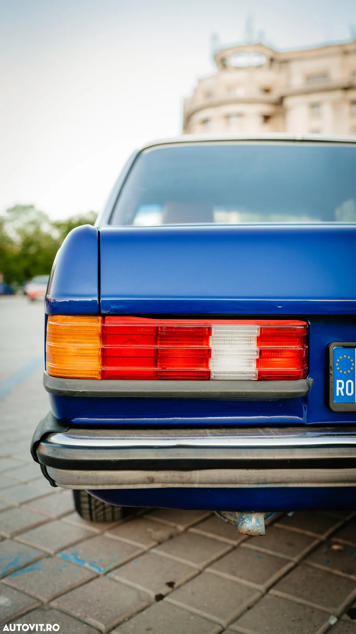 Mercedes-Benz W123 - 17