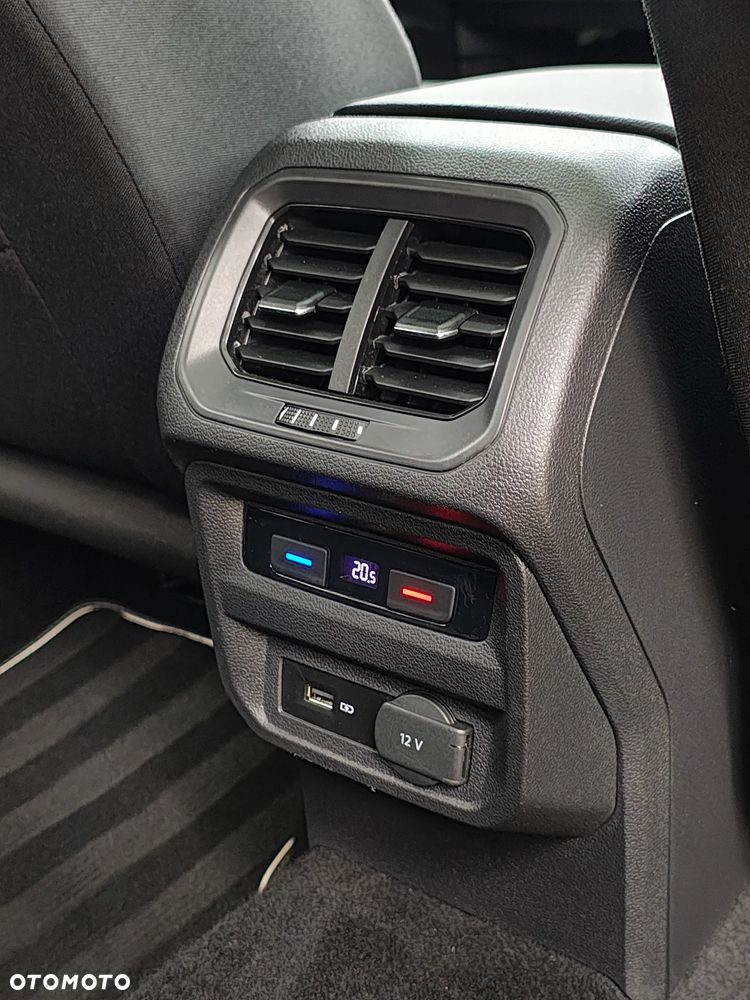 Volkswagen Tiguan Allspace - 36