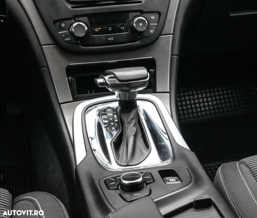 Opel Insignia 2.0 CDTI Automatik Edition - 20