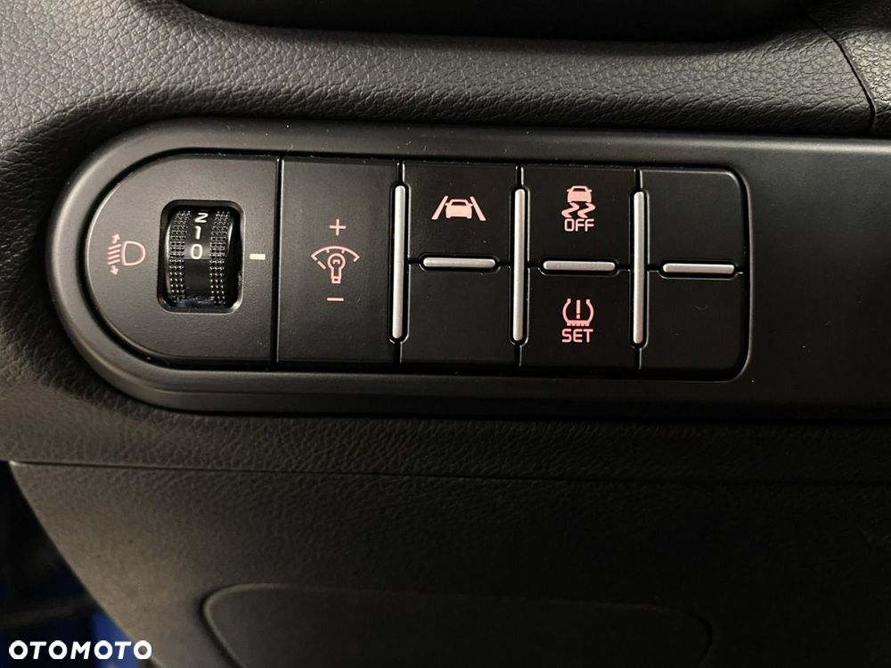 Kia XCeed 1.5 T-GDI L DCT - 30