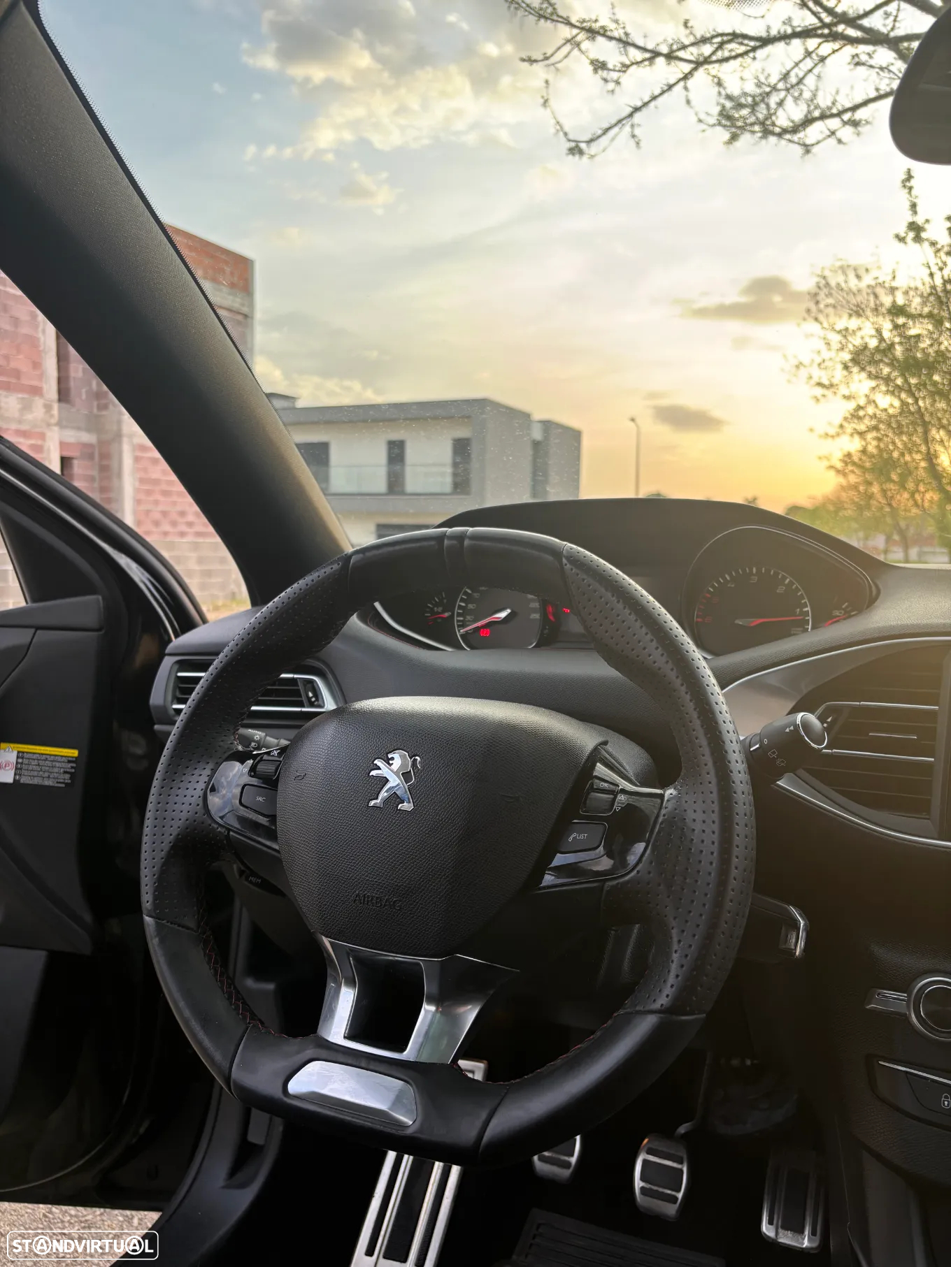Peugeot 308 SW 1.6 BlueHDi GT Line - 20