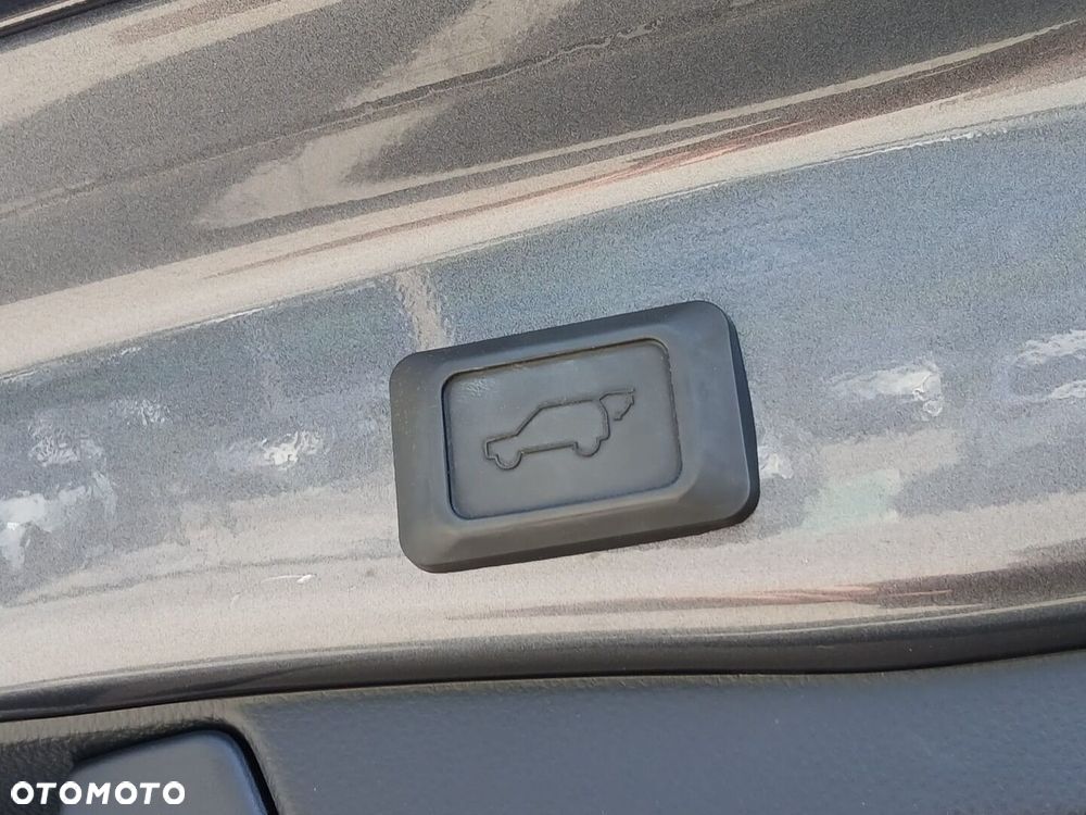 Toyota RAV4 2.5 Hybrid Comfort 4x2 - 35