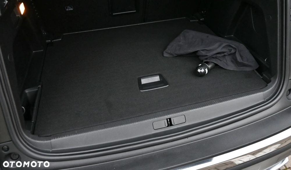 Peugeot 3008 BlueHDi 130 Stop & Start EAT8 Allure Pack - 41