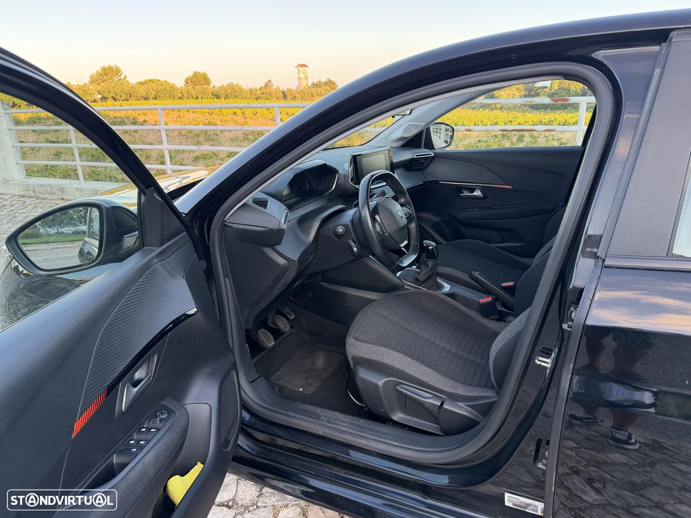 Peugeot 208 1.2 PureTech Active - 8