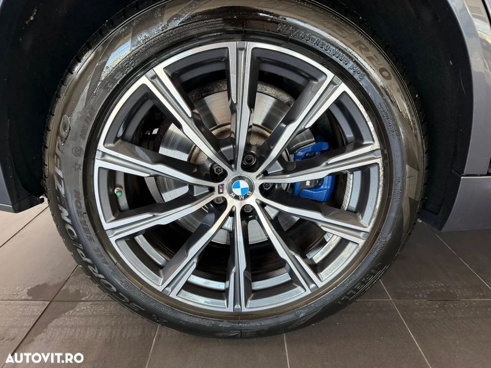 BMW X5 xDrive40i - 7