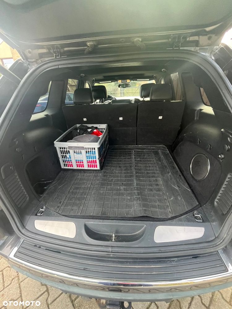 Jeep Grand Cherokee - 9
