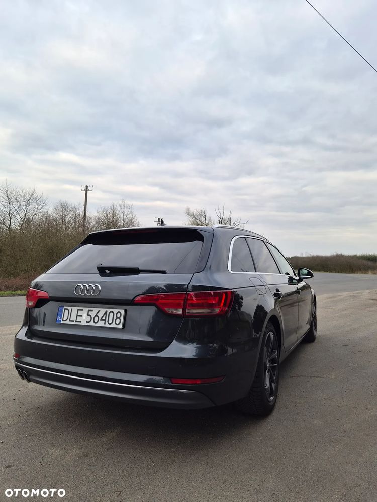 Audi A4 Avant 2.0 TDI S tronic - 5