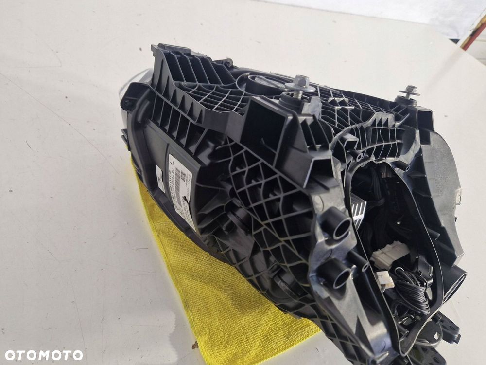 lampa lewy przód lewa przednia porsche taycan 9j1 eu - 13