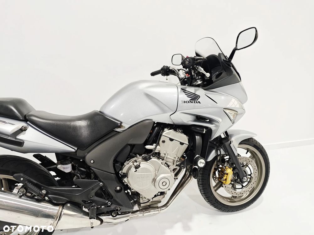 Honda CBF - 8