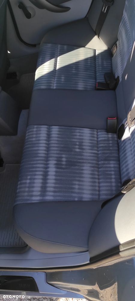 BMW Seria 1 118i - 10