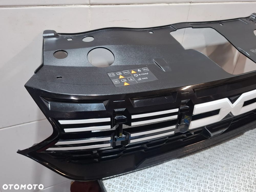 Grill atrapa Dacia Sandero III nr 622540736R - 2