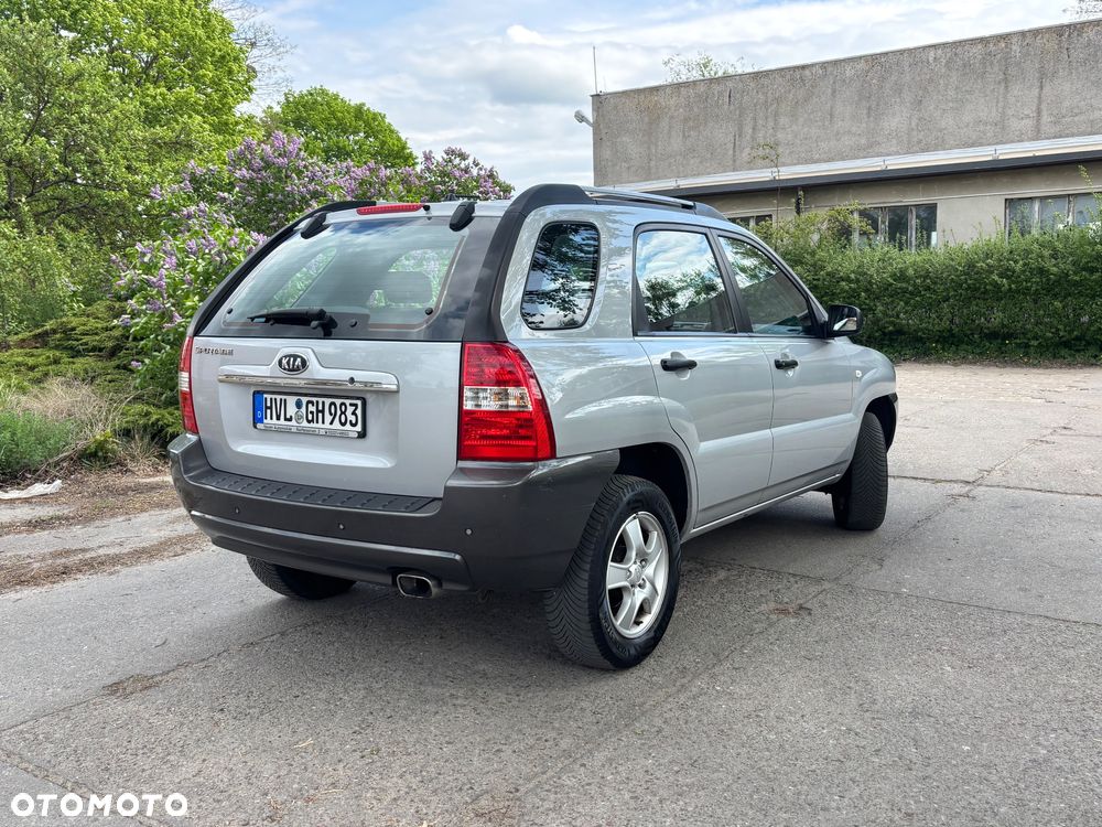 Kia Sportage 2.0 2WD Cup - 32