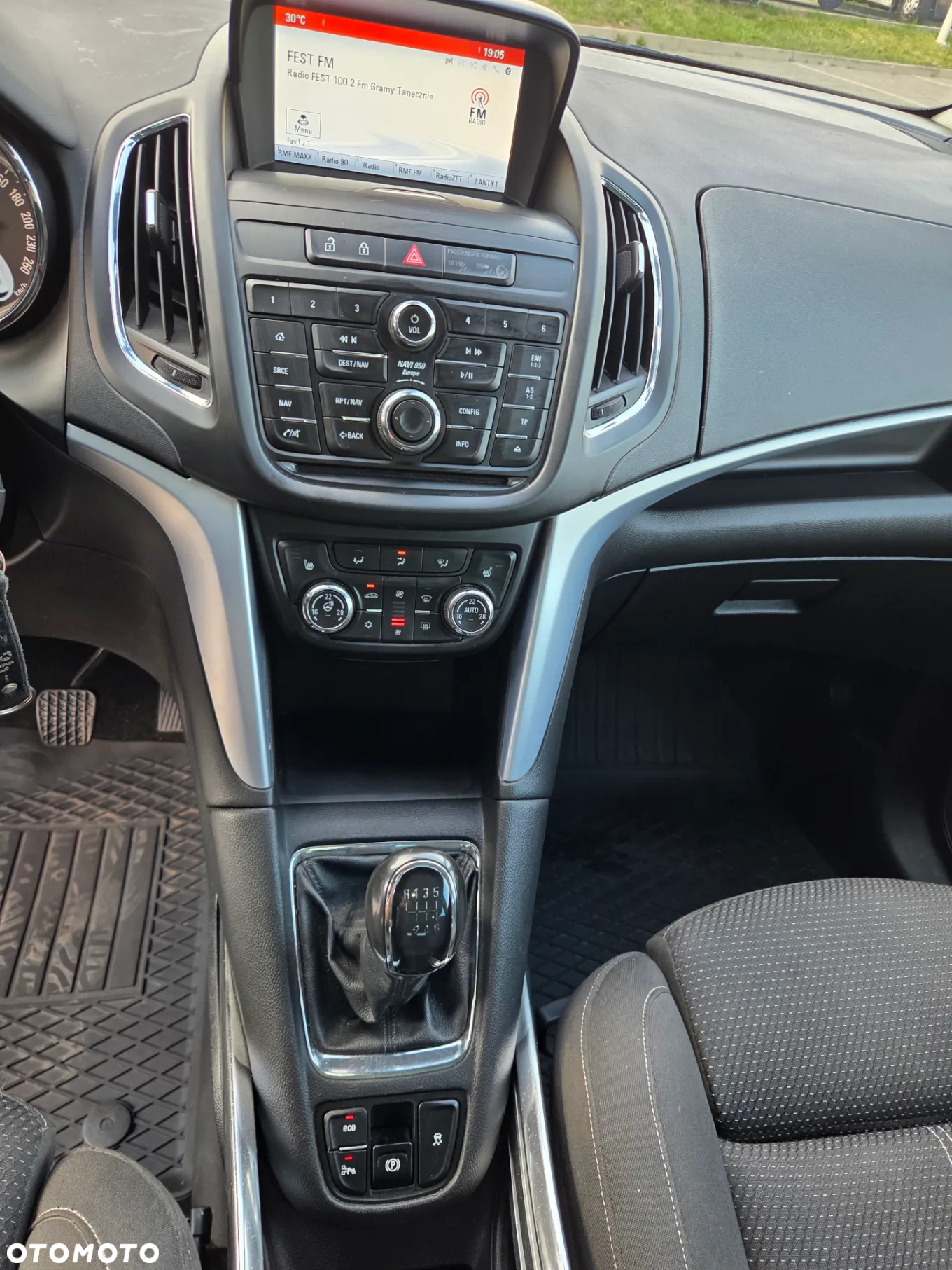 Opel Zafira 1.4 T Cosmo EcoFLEX S&S EU6 - 10