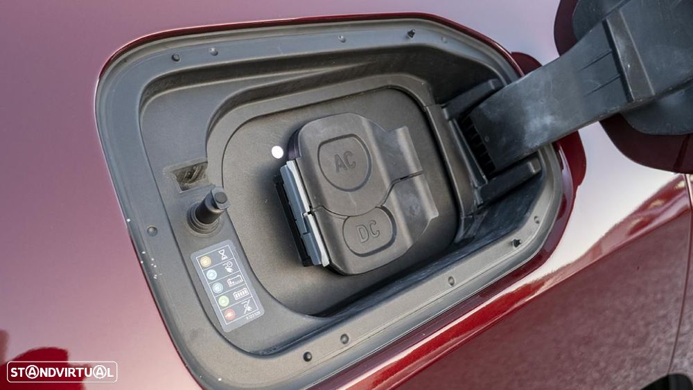 BMW iX xDrive 40 Pack Desportivo - 14