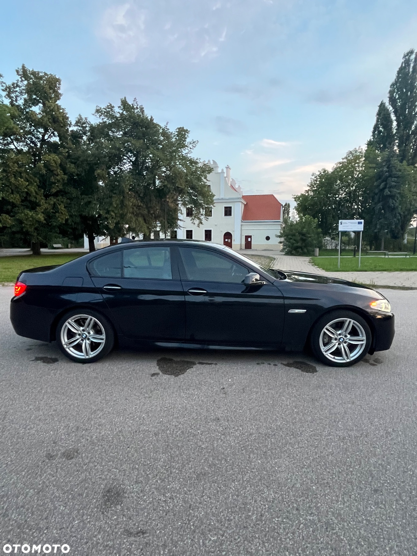 BMW Seria 5 535i xDrive - 10