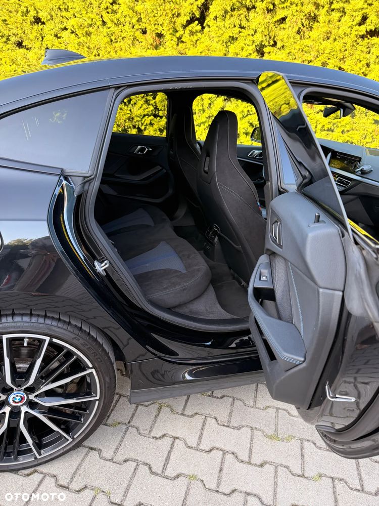 BMW Seria 2 220d GT xDrive M Sport - 26