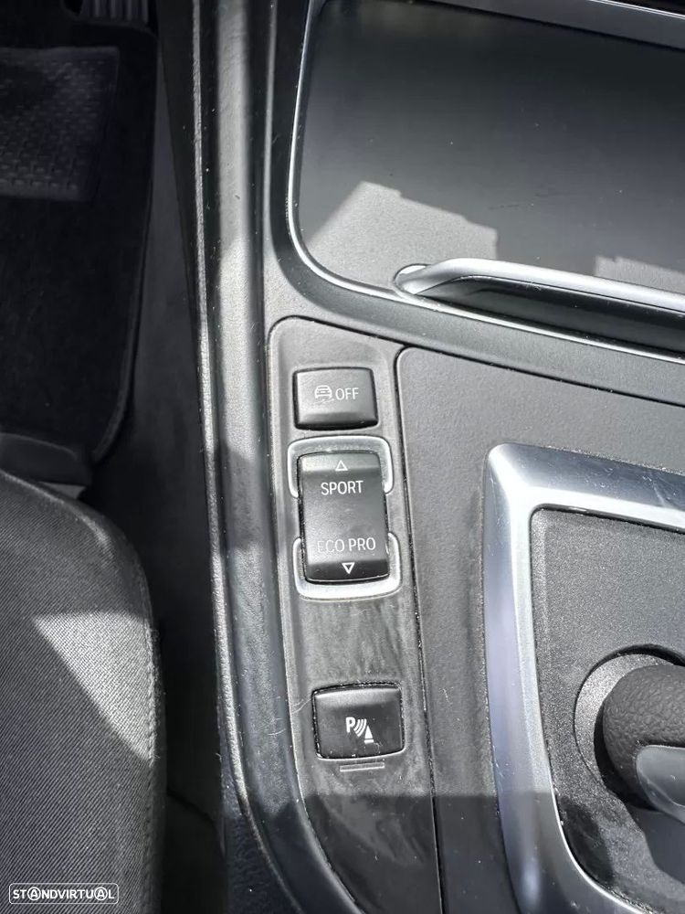 BMW 316 d Line Sport Auto - 32