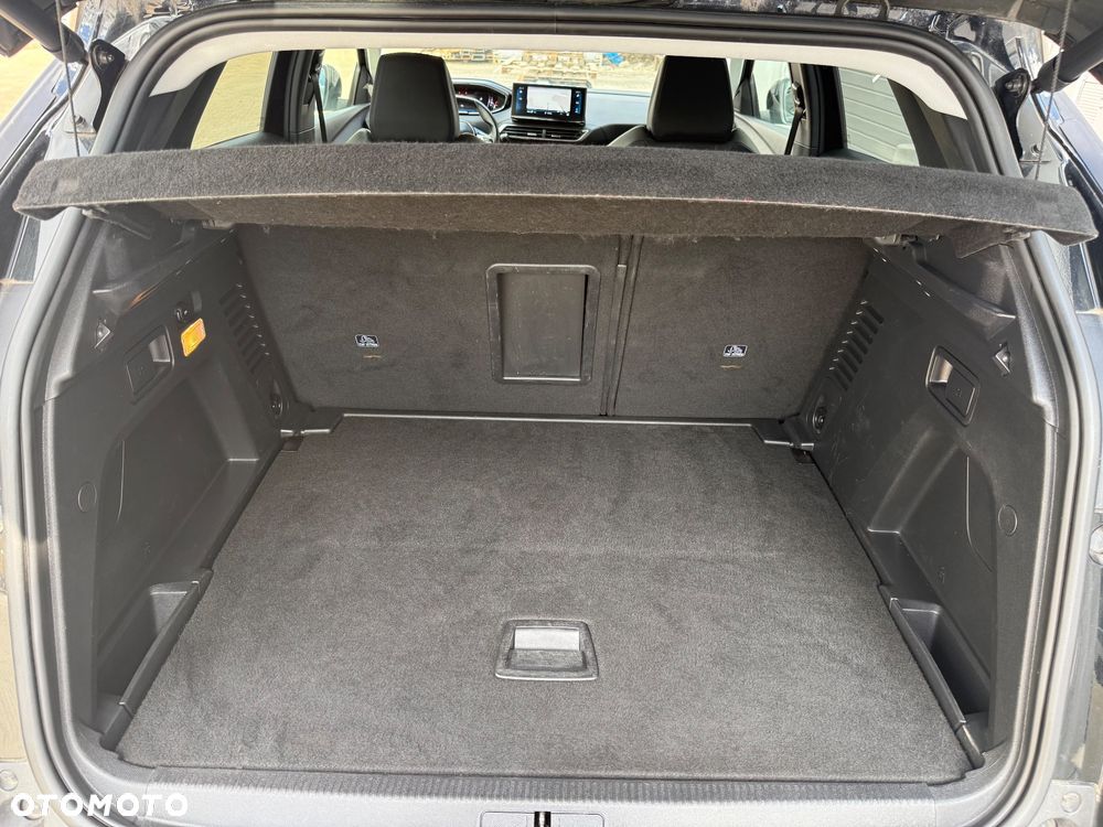 Peugeot 3008 1.2 PureTech Allure S&S - 14
