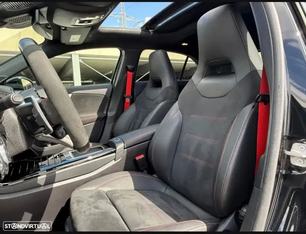 Mercedes-Benz A 45 AMG S 4Matic+ - 10