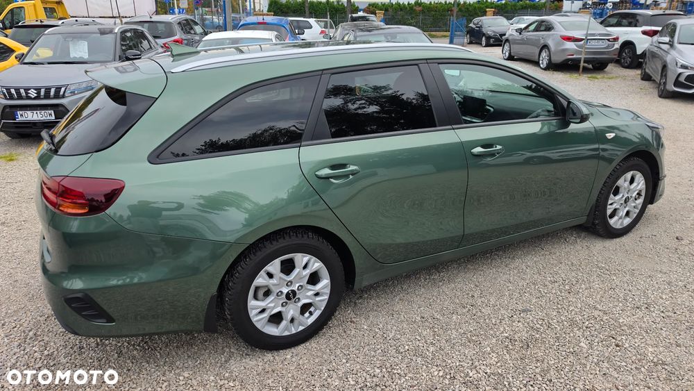 Kia Ceed 1.5 T-GDI M DCT - 16