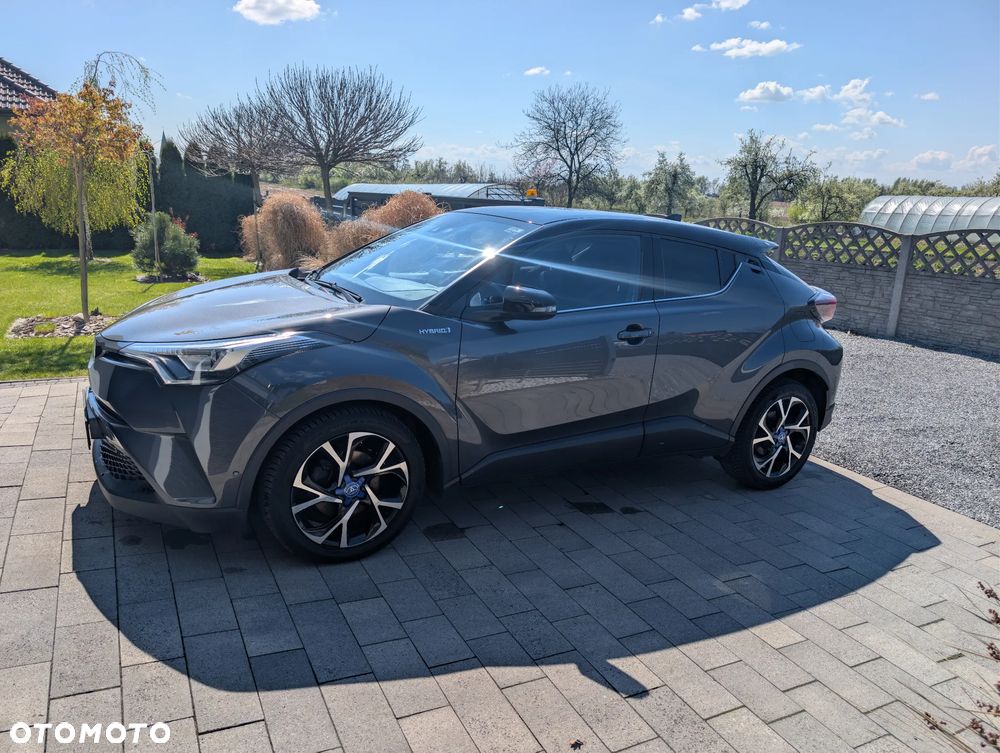 Toyota C-HR 1.8 Hybrid Selection - 2