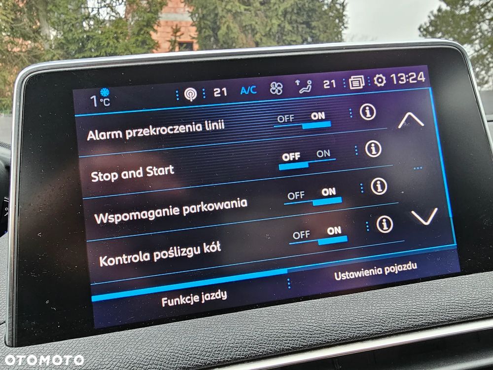 Peugeot 3008 PureTech 130 Stop & Start GPF Allure - 22