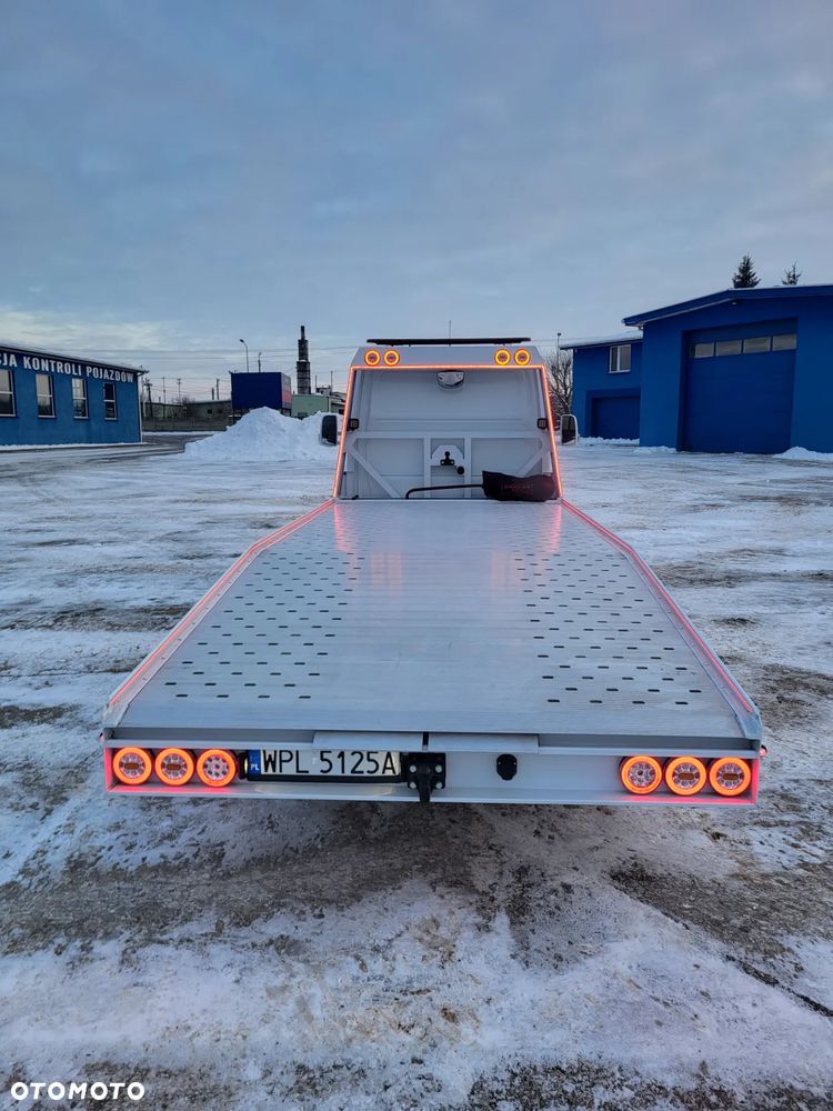 Mercedes-Benz Sprinter 317 Autolaweta najazd alu Hak 3500kg - 5