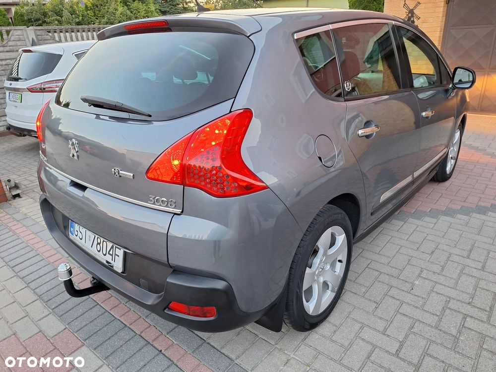 Peugeot 3008 2.0 HDi Allure - 8