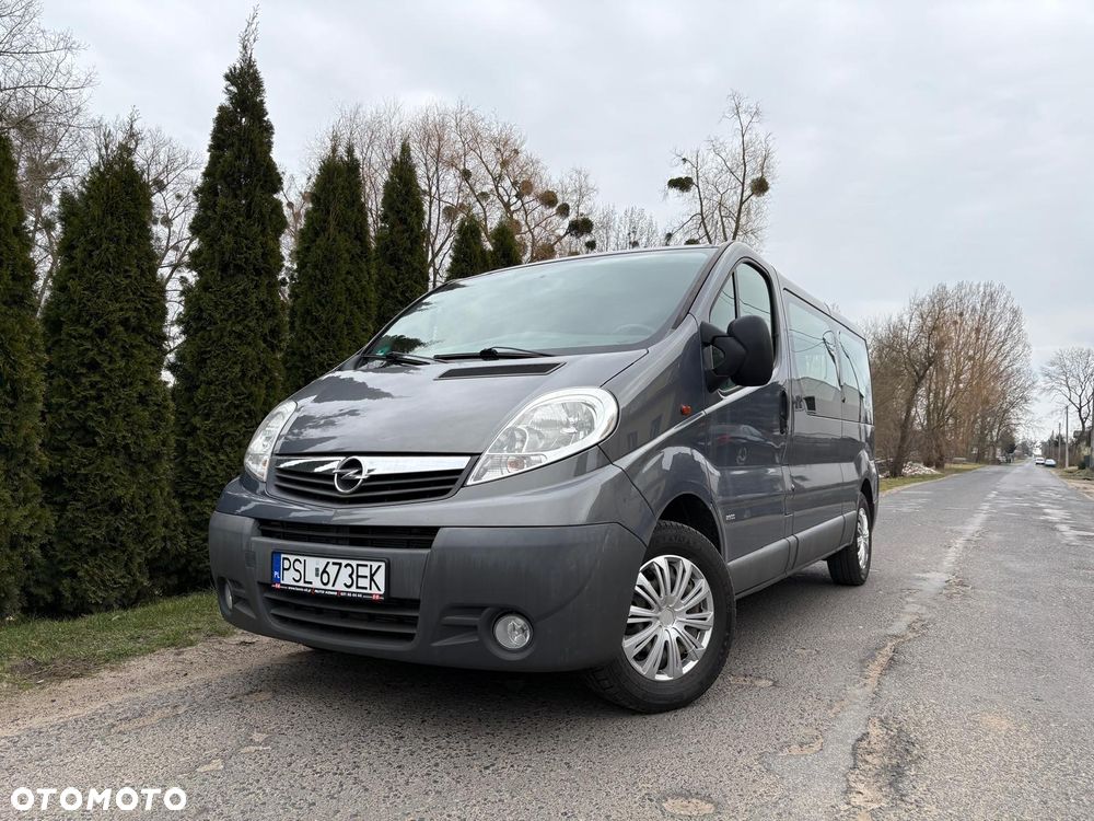 Opel Vivaro - 8