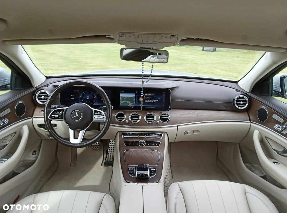 Mercedes-Benz Klasa E 220 d 4Matic T All-Terrain 9G-TRONIC Avantgarde - 8