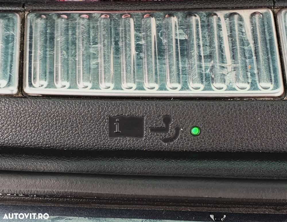 Skoda Superb 2.0 TDI DSG Style - 32