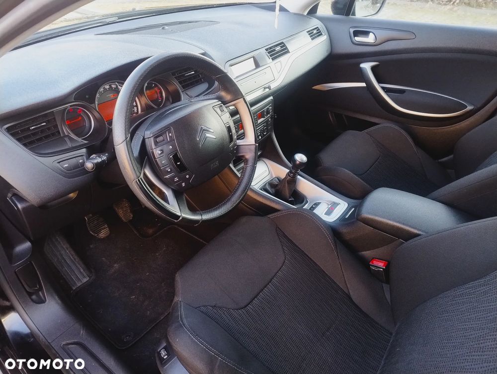 Citroën C5 2.0 HDi Confort - 9