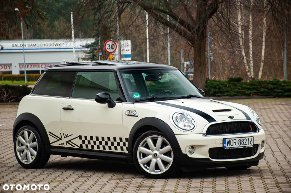 MINI Cooper S 50 Camden - 3