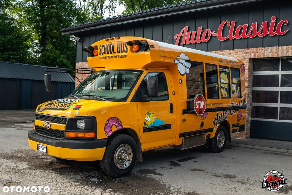 Chevrolet Express - 2