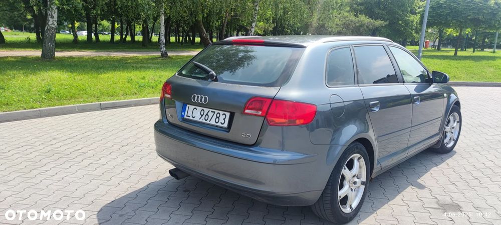 Audi A3 ver-2-0-fsi-sportback-ambiente - 6