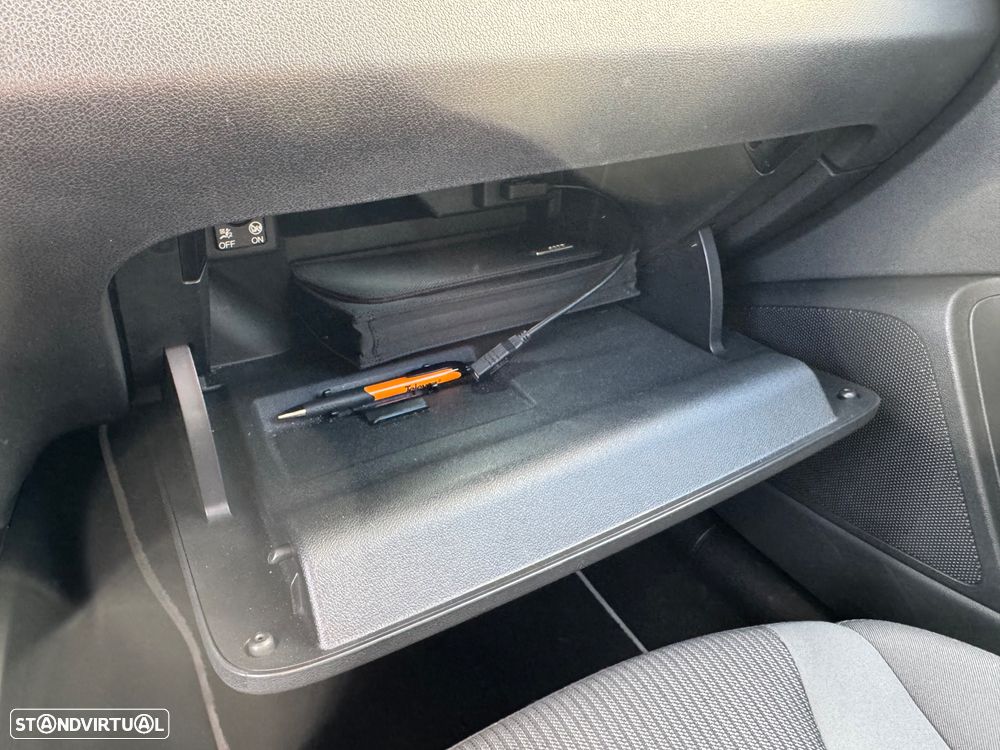 Audi A1 Sportback 1.4 TDI Design - 28