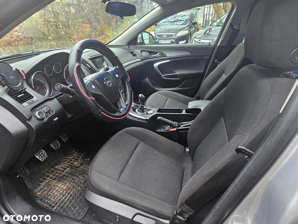 Opel Insignia 1.8 - 19