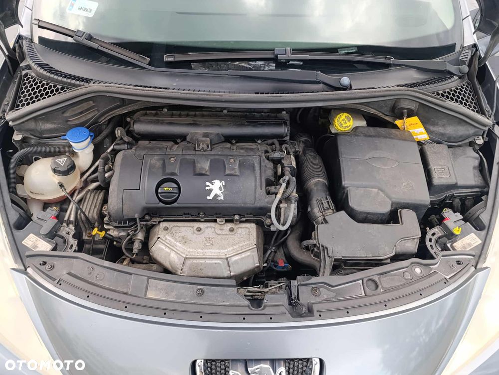 Peugeot 207 CC - 4